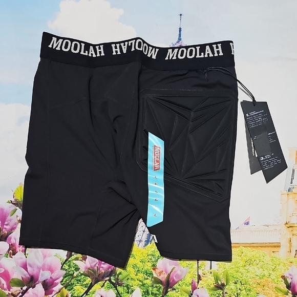 Moolah Workout Set Black Padded Compression Shorts & Top Size Large NWT - Picture 5 of 14